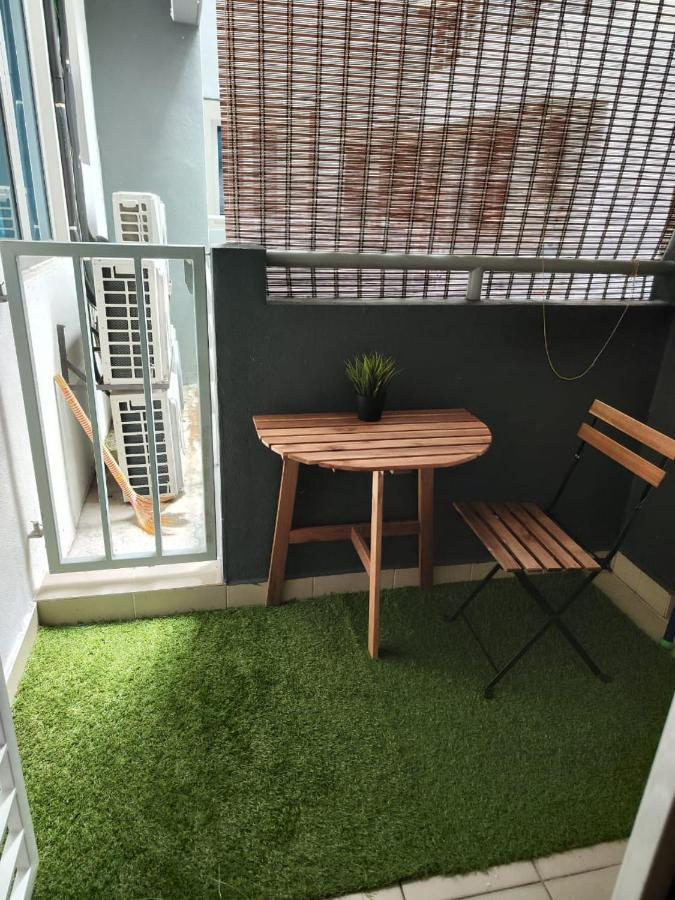 Putra 1 Pool Homestay Bandar Seri Putra Kampong Sungai Buah Exterior photo