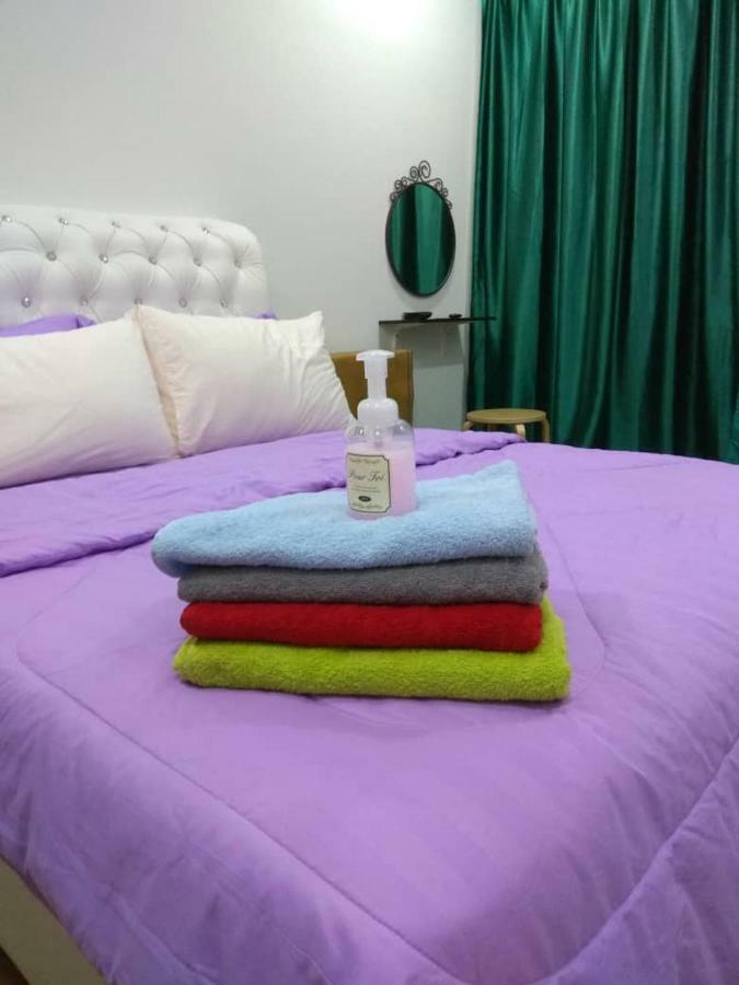 Putra 1 Pool Homestay Bandar Seri Putra Kampong Sungai Buah Exterior photo